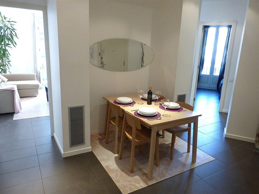 Super Balmes Guest House Barcelona Exterior foto